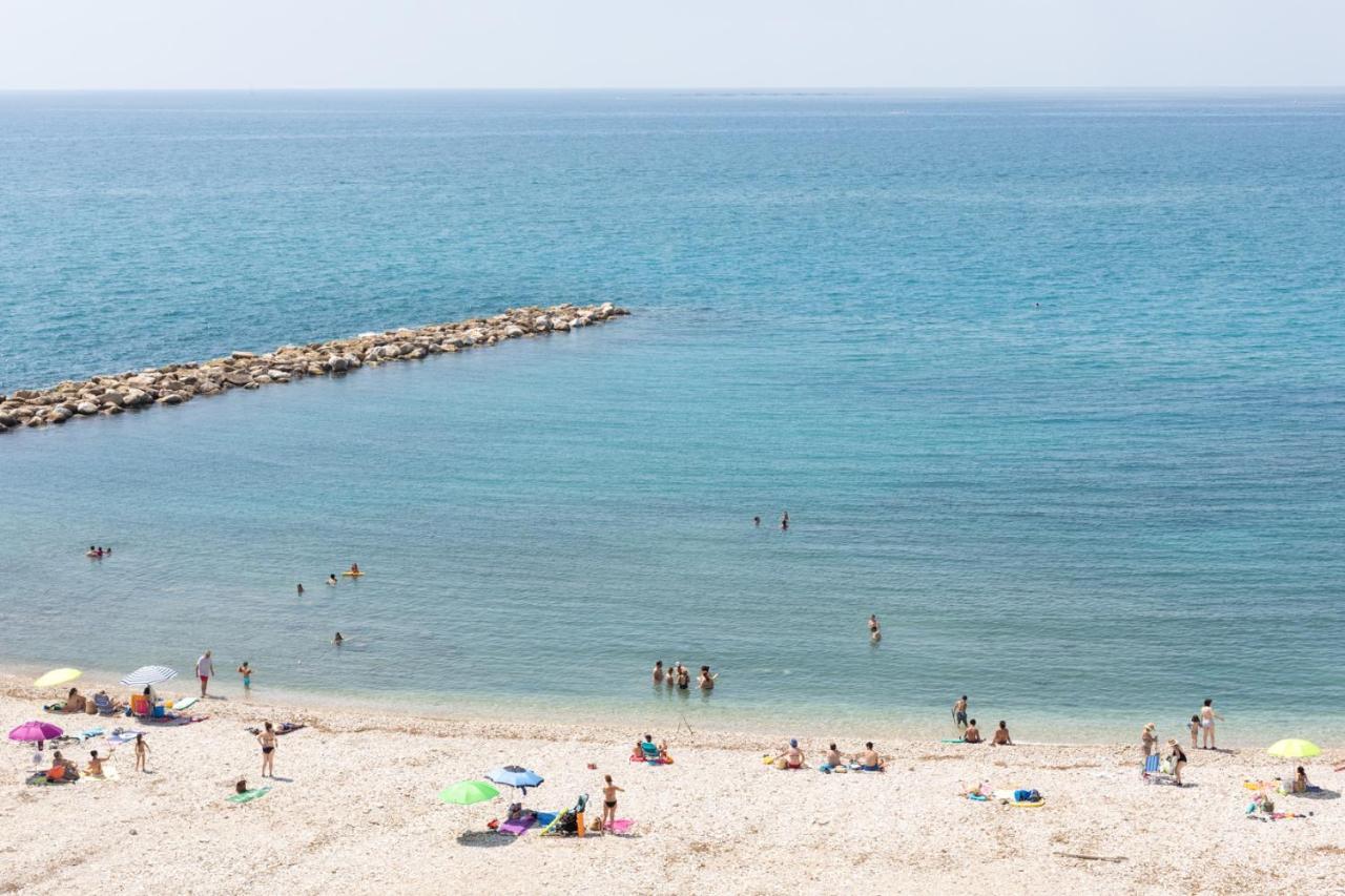 알테아 Escapada Romantica En Atico Frente Al Mar Con Piscina 아파트 외부 사진