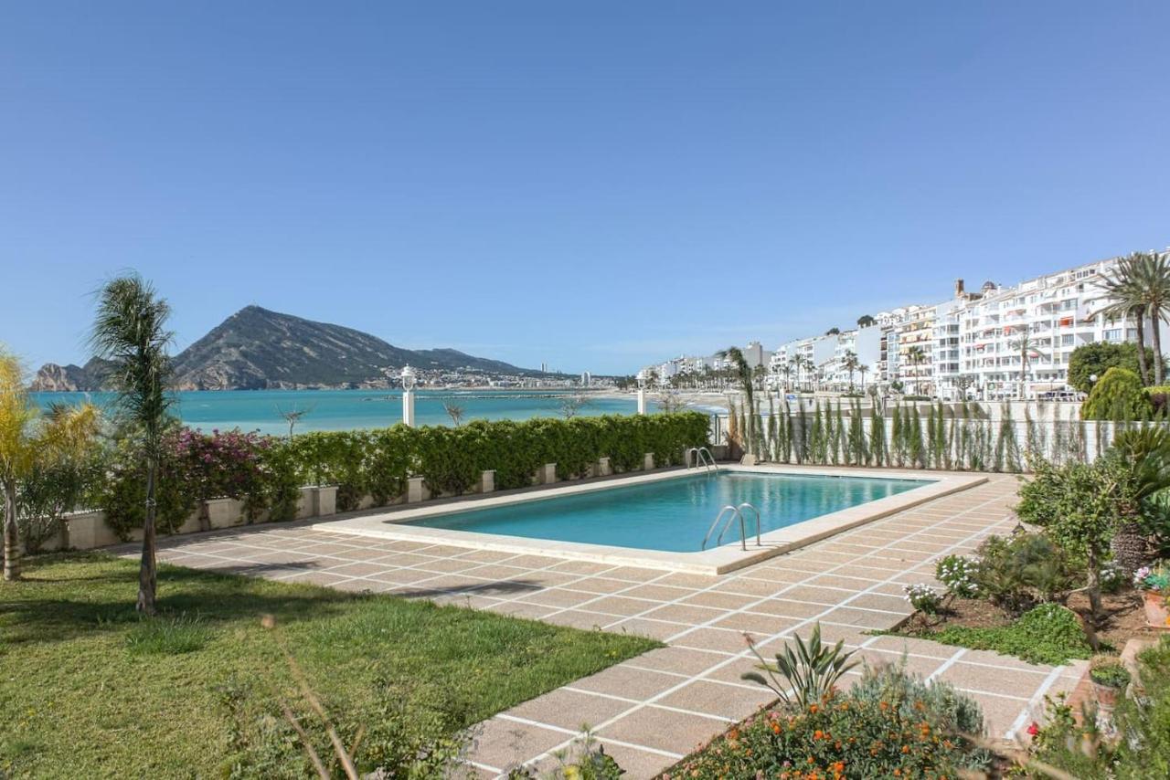 알테아 Escapada Romantica En Atico Frente Al Mar Con Piscina 아파트 외부 사진